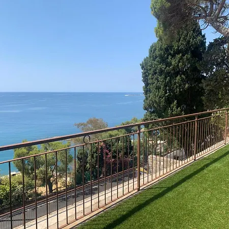 La Terrazza Nel Blu