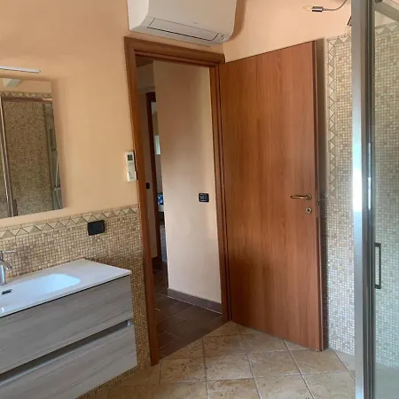 La Terrazza Nel Blu Apartman *